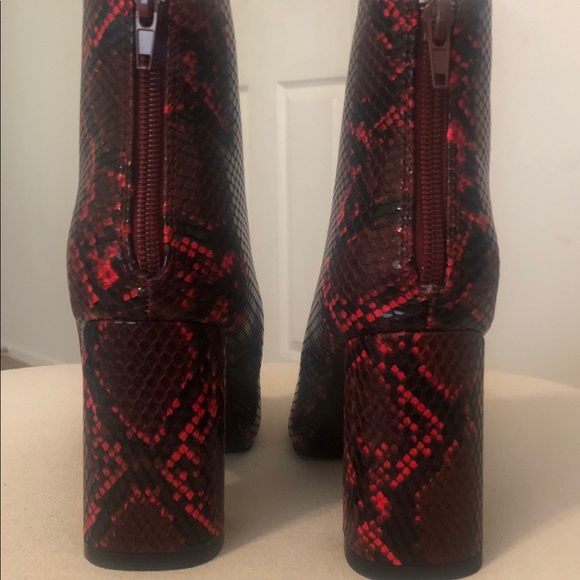 Black & Red Python Print Booties - Picture 2 of 4